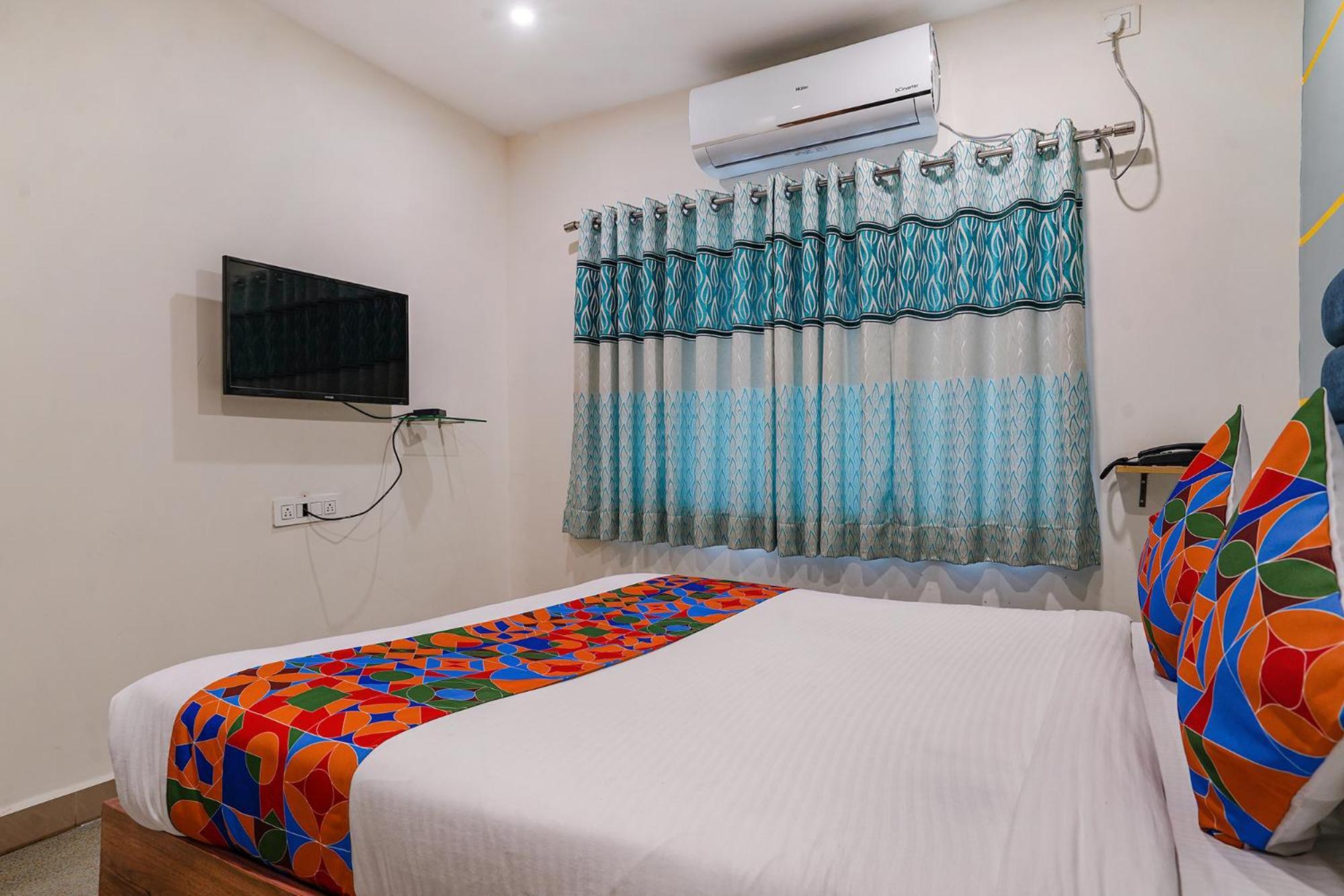 Fabhotel Jkc Grand - Hitech City Haidarábád Kültér fotó